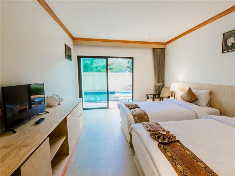 Airport Beach Hotel Phuket - Sha Extra Plus Nai Yang Exterior photo