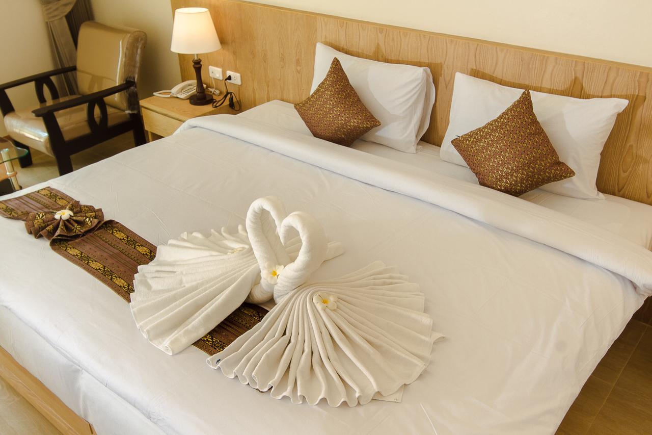 Airport Beach Hotel Phuket - Sha Extra Plus Nai Yang Exterior photo